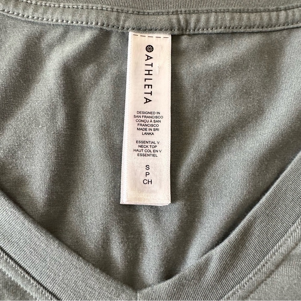 Athleta Essential V Neck Long Sleeve Top Seafoam Green - Picture 3 of 6